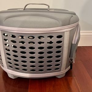 Travel carrier for small dogs under 20lbs